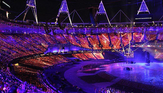 伦敦奥运开幕式的主题是：奇妙岛屿(图片来源：微博网友)